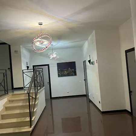 B&B Hotel לינה וארוחת בוקר